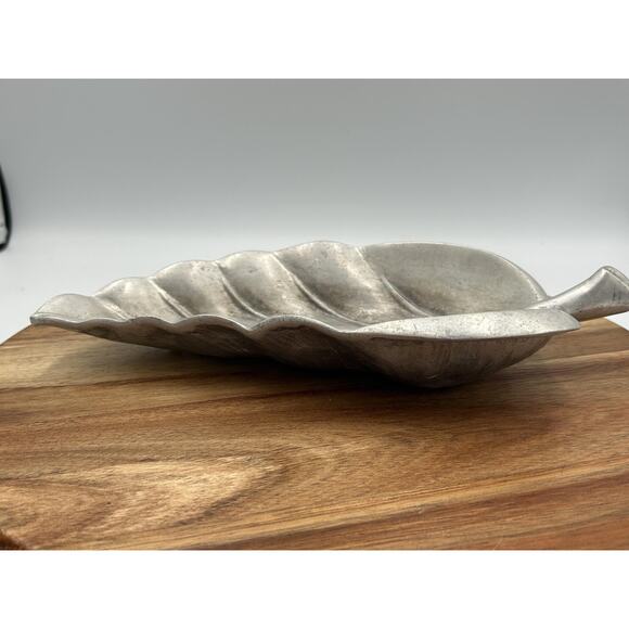 VTG Bruce Fox Pewter Leaf Shaped Catchall Dish Signed Handmade Metal Decor Tray - Picture 6 of 9